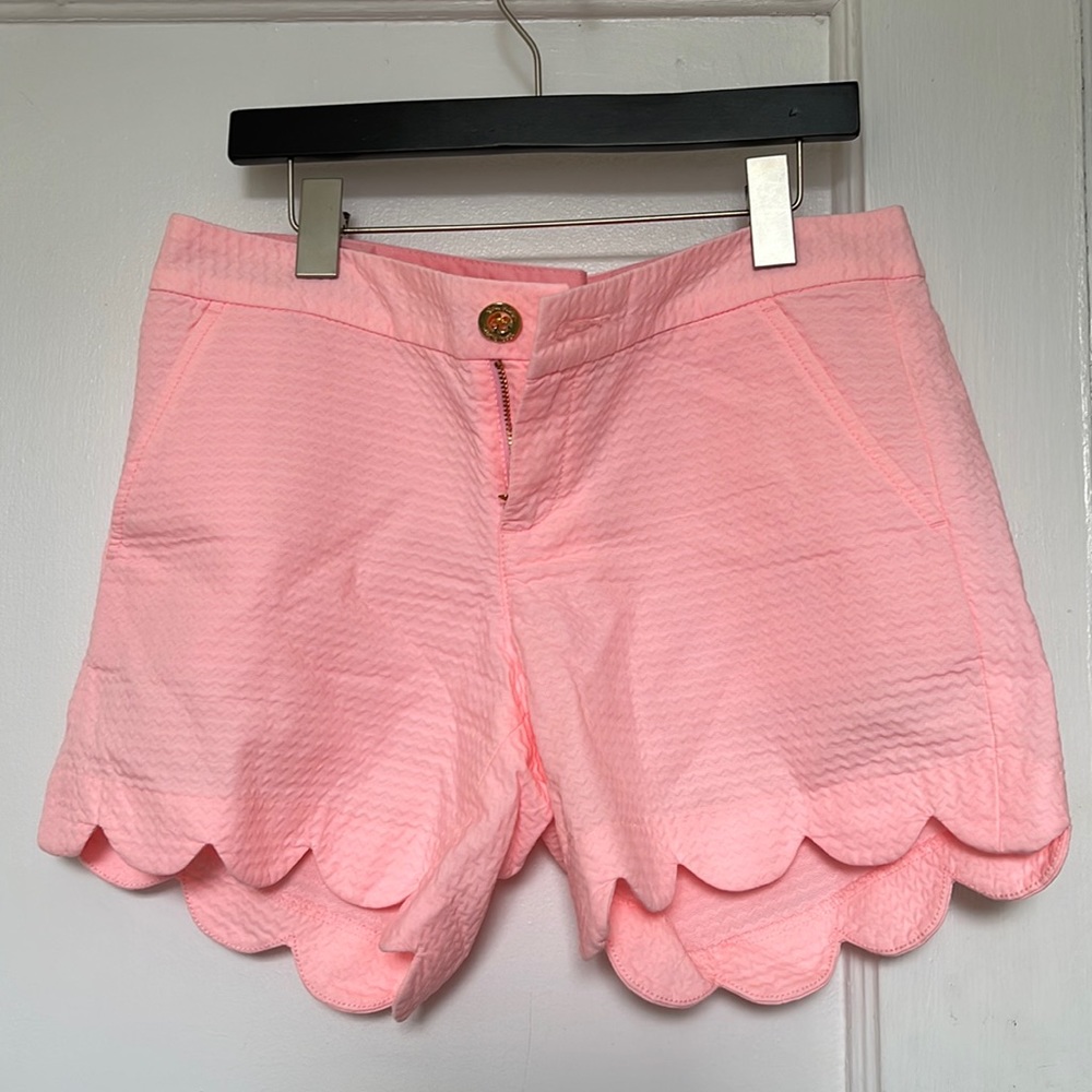 Lilly Pulitzer Coral Reef Buttercup Shorts